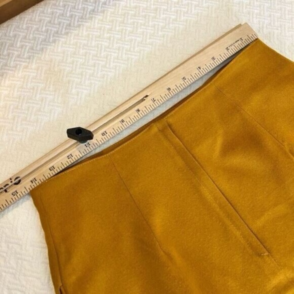 Vintage Denise Petites Womens 10 100% Pure Wool Pleated Slit Skirt Yellow - Picture 10 of 10